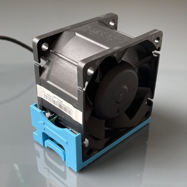 Delta Brushless Lüfter PFC0612DE-9R38 DC12V 1,68A 5A809-04